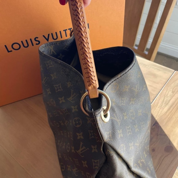 Louis Vuitton Artsy - Picture 2 of 6